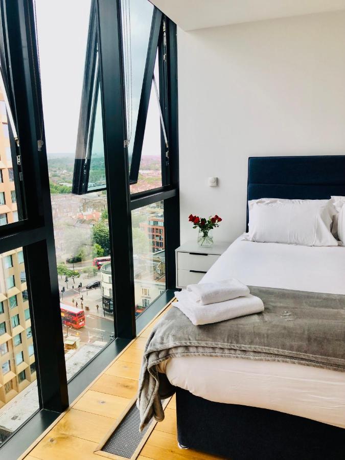 Luxury 2 Bedroom Apartment 20 Min From Central לונדון מראה חיצוני תמונה