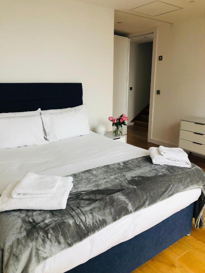 Luxury 2 Bedroom Apartment 20 Min From Central לונדון מראה חיצוני תמונה